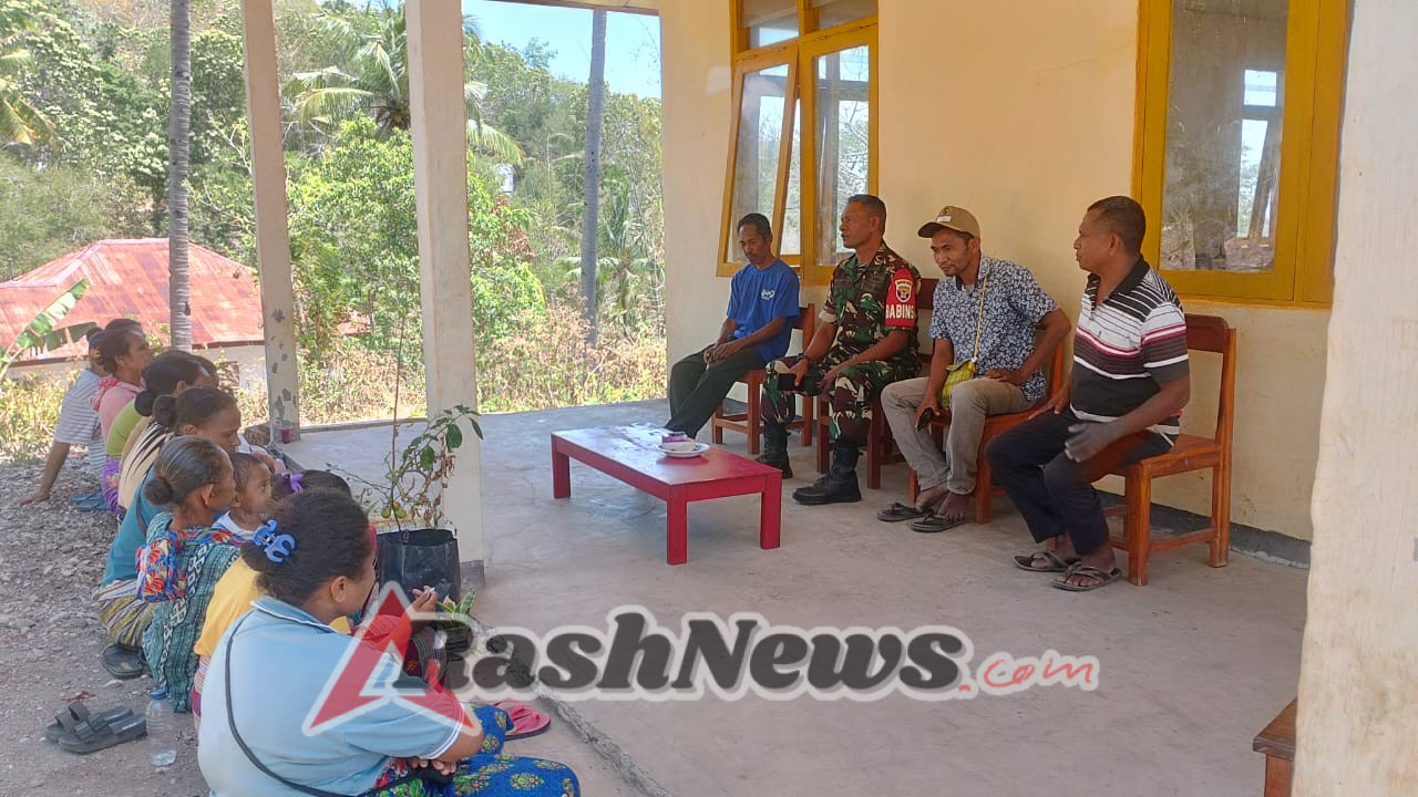 Komsos Babinsa di Inbate, Dorong Peran Orang Tua dalam Pendidikan Anak