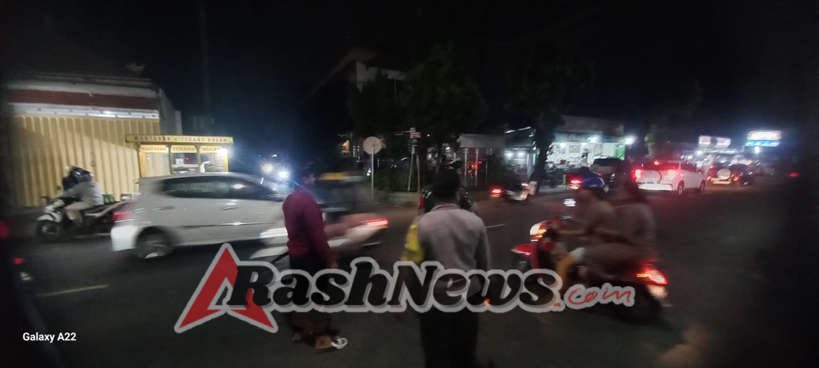 Babinsa Tegaskan Komitmen Dukung Kelestarian Adat dan Budaya Lewat Pengamanan Piodalan