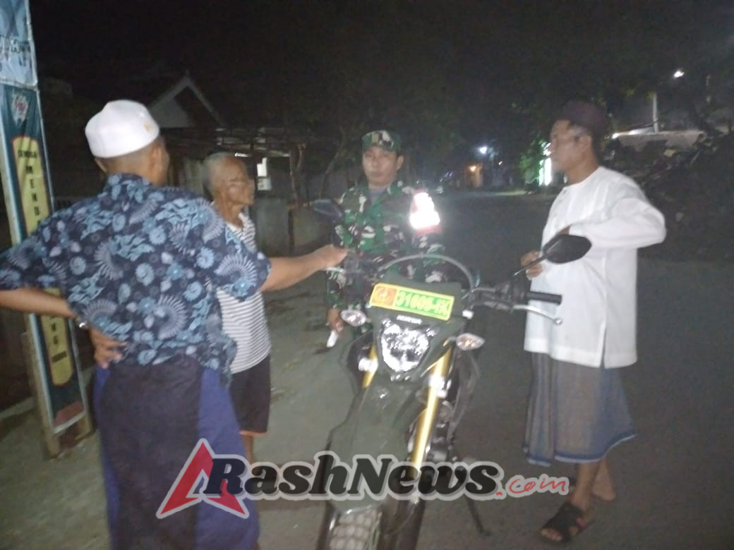 ‎Warga Apresiasi Patroli Malam Babinsa di Pengkelak Mas, Bahas Keamanan dan Gizi Anak