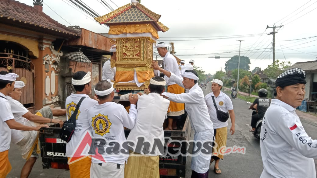 Dedikasi Tanpa Batas, Babinsa Akah Sukseskan Upacara Keagamaan Warga Binaan