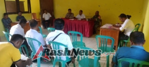 Kebersamaan Babinsa Poto Perkuat Keamanan dan Transparansi Desa