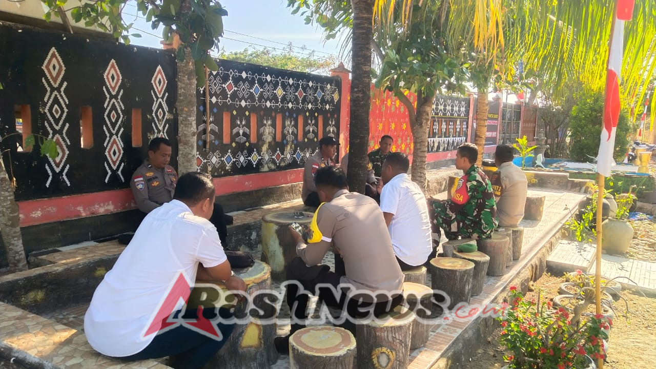 Koramil 02/PB Bersama Polsek Pantai Baru Perkuat Koordinasi Jaga Stabilitas Kamtibmas