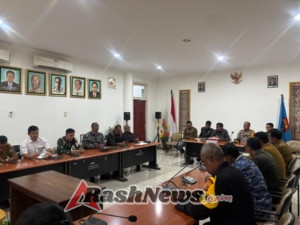 Rapat Forkopimda Sumba Timur: Dandim 1601/ST Dorong Kolaborasi Jaga Situasi Aman dan Terkendali