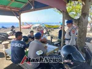 Patroli Humanis Sat Polairud Karangasem: Kawal Keamanan, Rangkul Nelayan