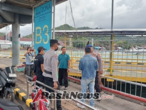 Sat Polairud Polres Karangasem Bersinergi Amankan Pelabuhan Padangbai, Periksa Kendaraan dan Penumpang KMP PBK Muryati