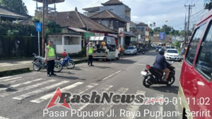 Polsek Pupuan Melalui Giat Strong Point, Wujudkan Rasa Aman dan Ketertiban Lalu Lintas bagi Masyarakat