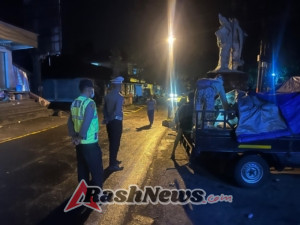 Wujudkan Situasi Kamtibmas Kondusif Polsek Rendang Tingkatkan Patroli Dialogis Dengan Masyarakat Di Pasar Menanga