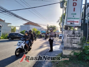 Polsek Kuta Utara Pertebal Personel Strong Point Sore Sore Atasi Kemacetan