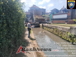 Bhabinkamtibmas Desa Kediri, Sambang Survei Pembuatan Jalan Lingkungan di Banjar Panti