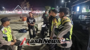 Wujudkan Lingkungan Kondusif, TNI-Polri Intensifkan Patroli Gabungan di Taliwang