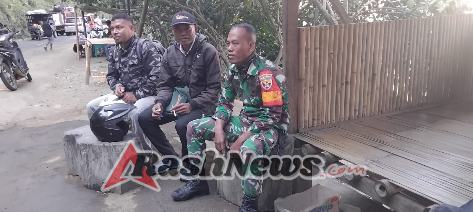 Serda Alamsyah Tingkatkan Keamanan dan Ketertiban di Wilayah Binaan Koramil 1602-03/Detusoko