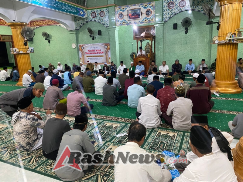 Maulid Nabi Muhammad SAW di Masjid Besar Nurul Falah Berlangsung Khidmat