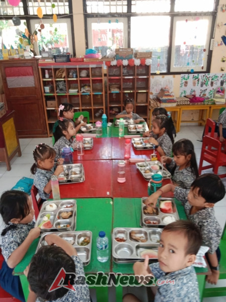 Kodim 1609/Buleleng Kawal Distribusi MBG, 5.779 Porsi Makanan Bergizi Dibagikan di Seririt