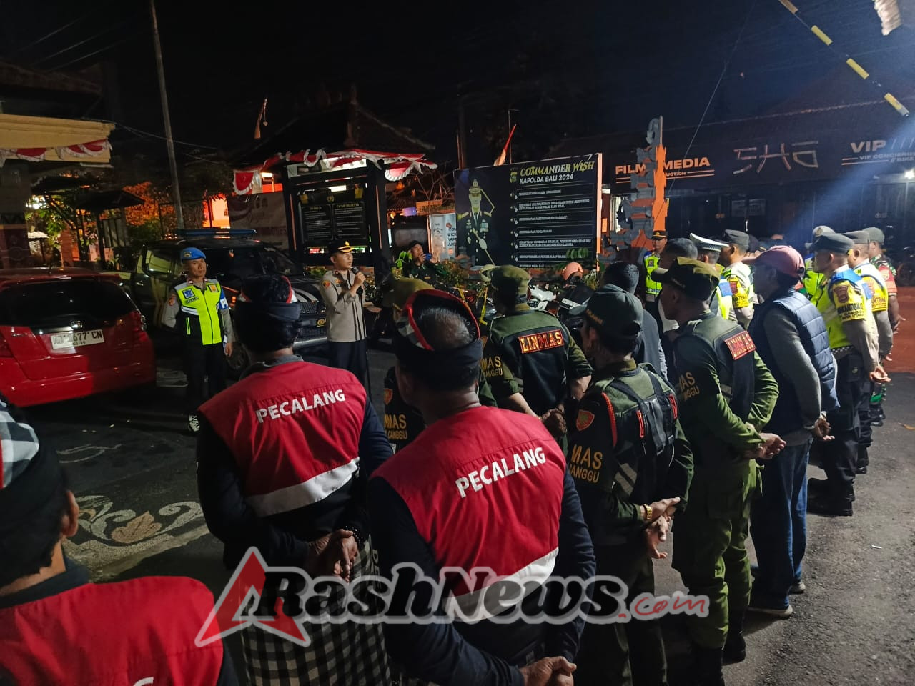 Kapolsek Kuta Utara Pimpin Patroli Skala Besar Jaga Keamanan Wilayah