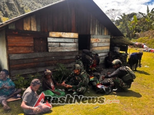 Kasih Satgas Yonif 743/PSY Hadirkan Kedamaian di Distrik Mulia