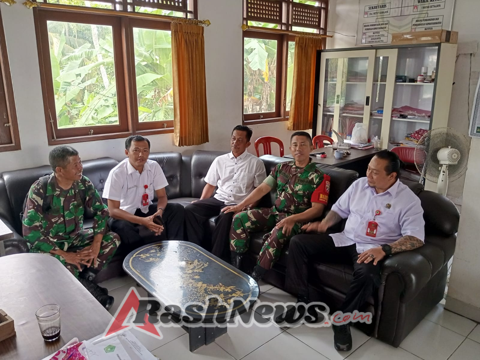 Tingkatkan Layanan Gizi, Danramil Penebel Lakukan Pengecekan Pembangunan SPPG