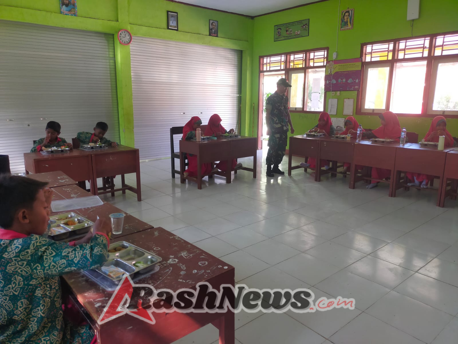 TNI Bersama Pemerintah, Dorong Kesadaran Gizi Seimbang Lewat Program Sekolah