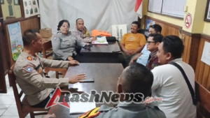 Polsek Dentim Bangun Komunikasi Aktif Melalui Sambang Kamtibmas ke Kantor Kelurahan Kesiman