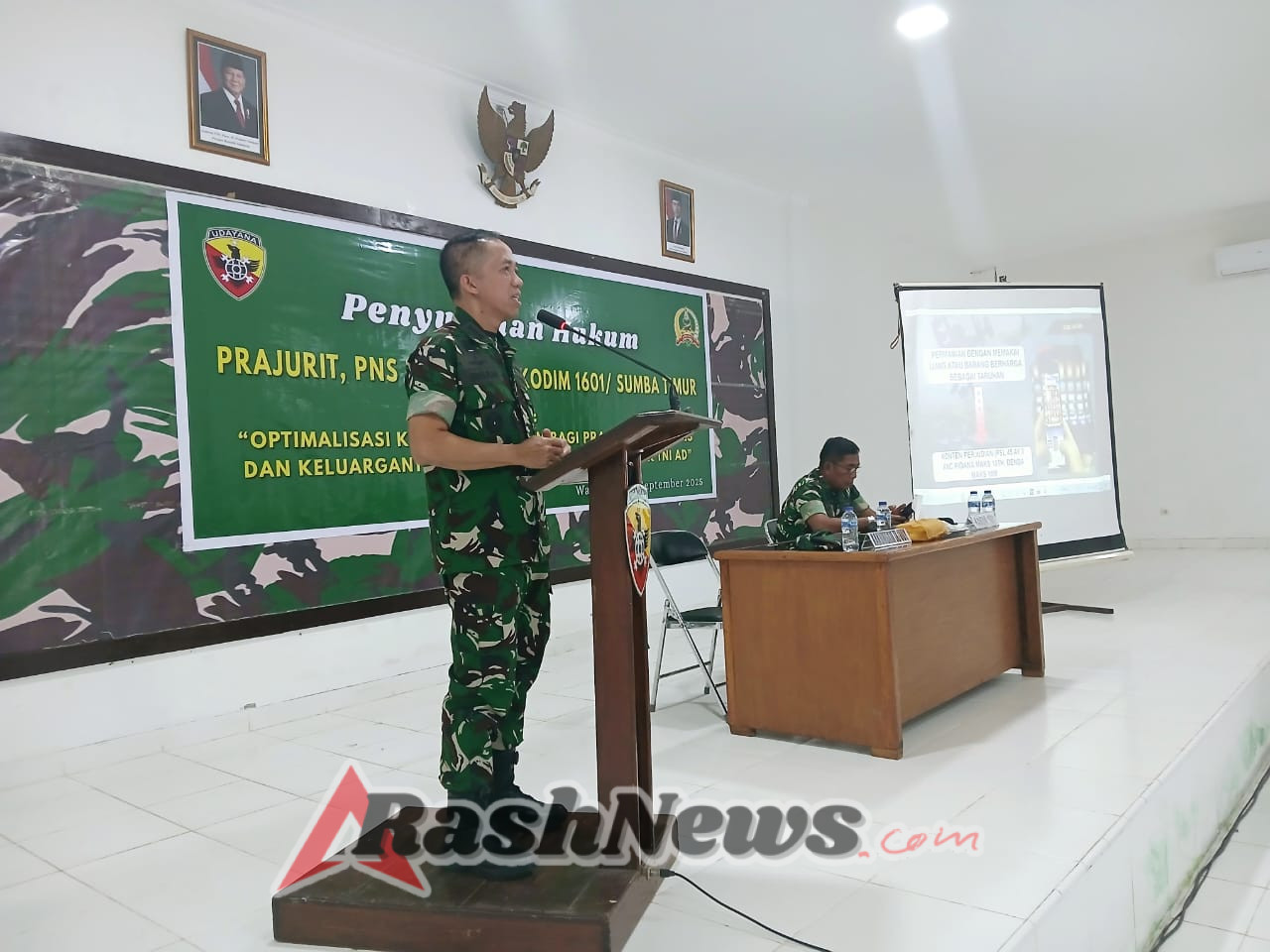 Kodim 1601/Sumba Timur Gandeng Kumdam IX/Udayana Berikan Penyuluhan Hukum untuk Prajurit, PNS, dan Persit