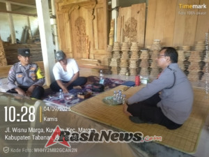 Kapolsek Marga Sambangi Tokoh Masyarakat