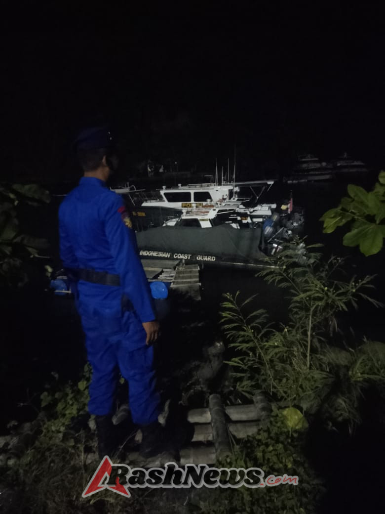 Cegsh Gangguan Kamtimas Satuan Polairud Blue Light Patrol pada Obyek Wisata dan Pelabuhan Padangbai