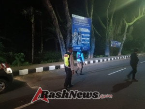 Guna Cegah Gangguan Kamtibmas Polsek Bebandem Gelar Blue Light Patrol demi Terjaganya Harkamtibmas Agar Situasi Aman Kondusip
