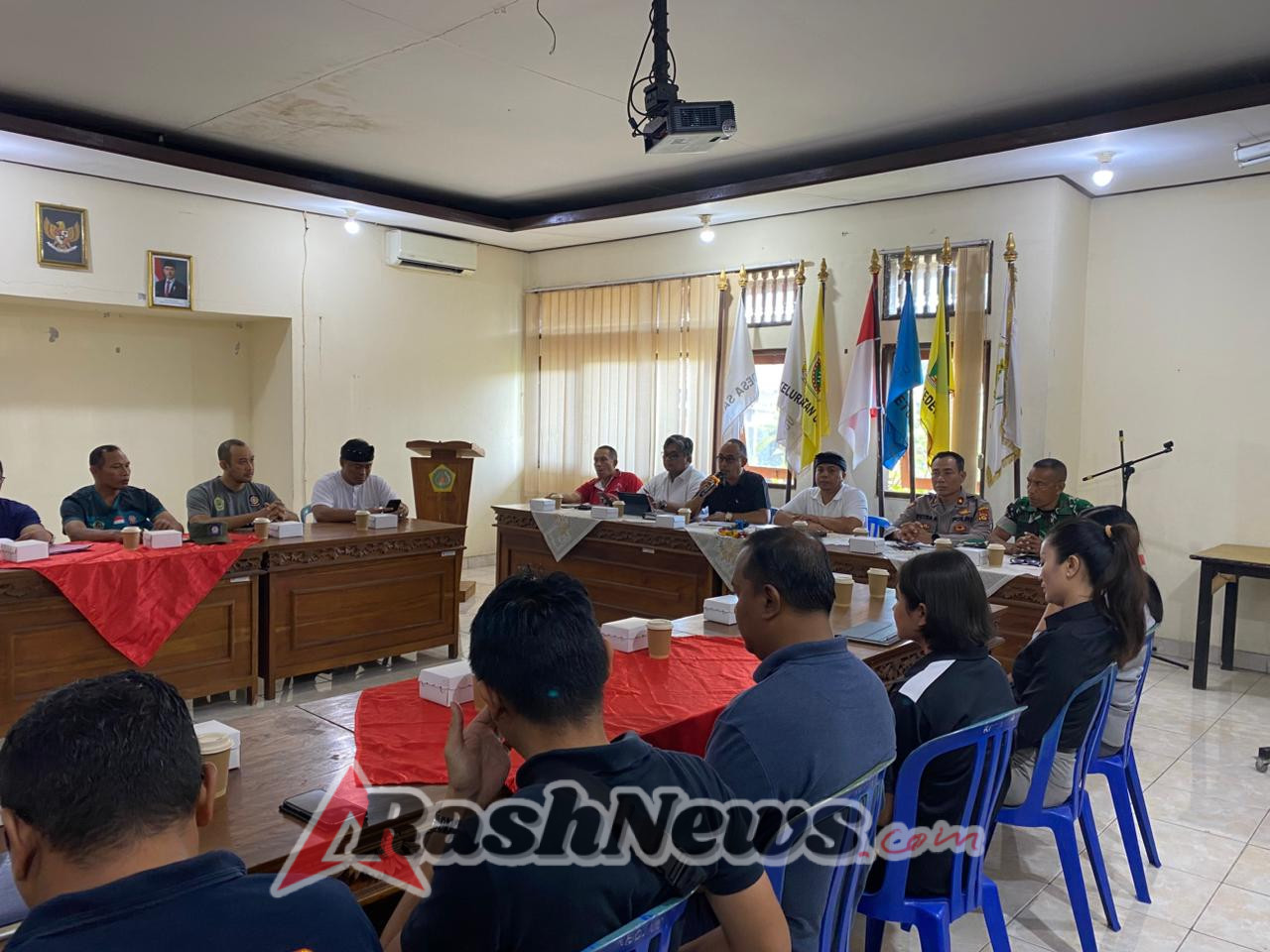 Sinergi Pemerintah dan TNI, Danramil Ubud Hadiri Rapat Koordinasi Relokasi Pedagang