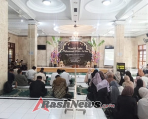 Babinsa dan Bhabinkamtibmas Kawal Peringatan Maulid Nabi Muhammad SAW 1447 H di Musholla Alqomar Pemecutan Kelod