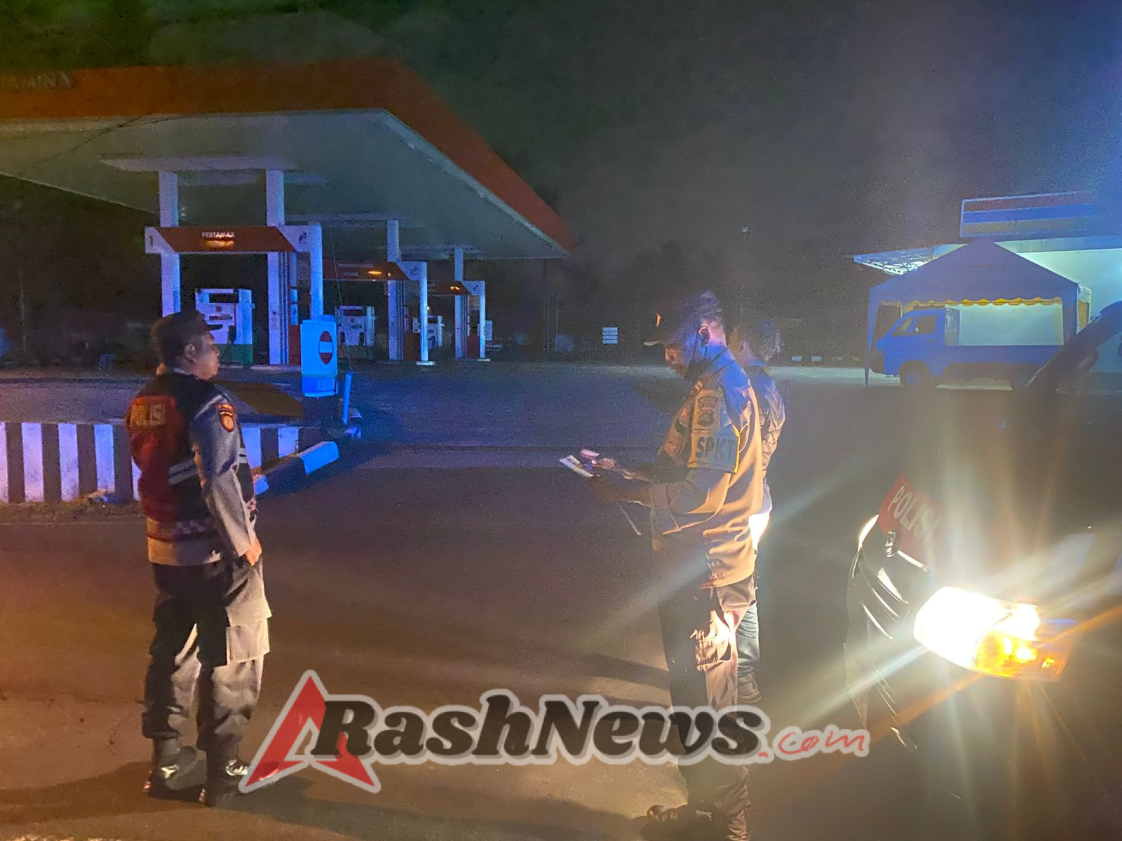 Kanit Intel Polsek Bebandem Pimpin Patroli Blue Light Patrol