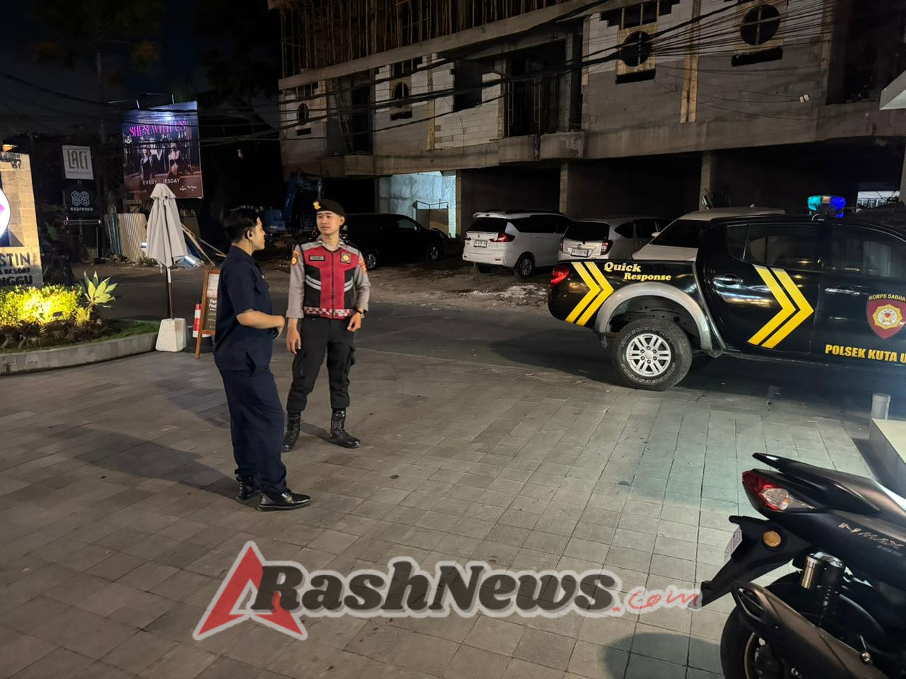 Cegah Jambret Unit  Samapta Polsek Kuta Utara Patroli Di Jalan Short Cut Canggu Tibubeneng