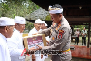 MINGGU KASIH, KAPOLRES TABANAN PERERAT SINERGITAS BERSAMA TOKOH MASYARAKAT DI PURA LUHUR BATUKAU
