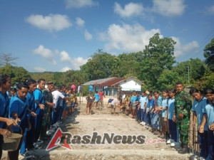 Kebersamaan di Desa Cambirleca: TNI dan Warga Bergandengan Tangan Bangun Gereja