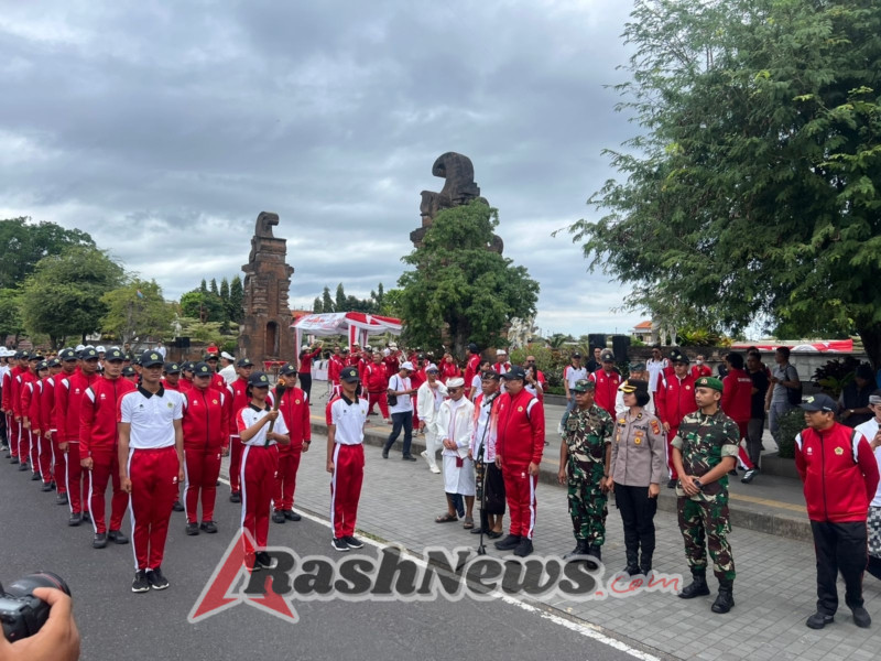 Kirab Api Obor Porprov Bali XVI, Kontingen Bangli Serahkan ke Gianyar