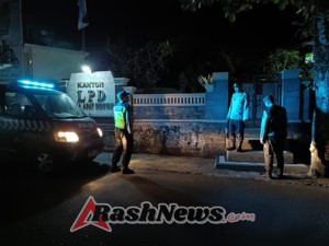 Dengan ” Bluelight ” Patrol, Polsek Bebandem Cegah Kejahatan Malam Hari