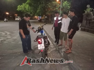 Patroli di Kawasan Taman Ayun Polsek Mengwi Imbau Anak Muda Jaga Keamanan dan Ketertiban