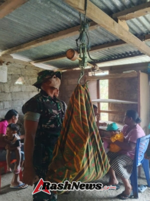 Pendampingan Posyandu, Babinsa Karera Dukung Tumbuh Kembang Anak Sehat