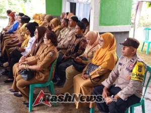 Babinsa Kodim 1602/Ende Mendukung Suksesnya Kegiatan Komsos di Kecamatan Ende Selatan