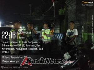 Upaya Cegah Tindak Kejahatan Curat, Curas dan Curanmor Polsek Kerambitan Giatkan Patroli Blue Light.