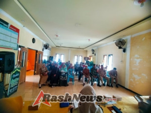 Sinergi Babinsa dan Masyarakat Air Suning dalam Pemanfaatan Dana Desa