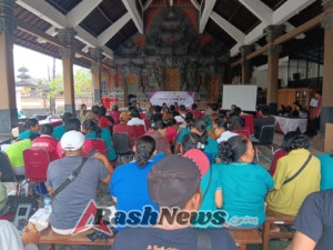 Babinsa Aktif Dampingi Sosialisasi Pengelolaan Sampah Berbasis Sumber di Gianyar