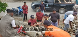 Satgas Pos Fatuha Peduli Masyarakat Perbatasan, Turut Bantu Pembangunan Gapura Gereja di Alas