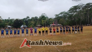 Masyarakat Antusias Sambut Pembukaan Turnamen Sepak Bola dan Voli di Umbu Ratu Nggay Barat