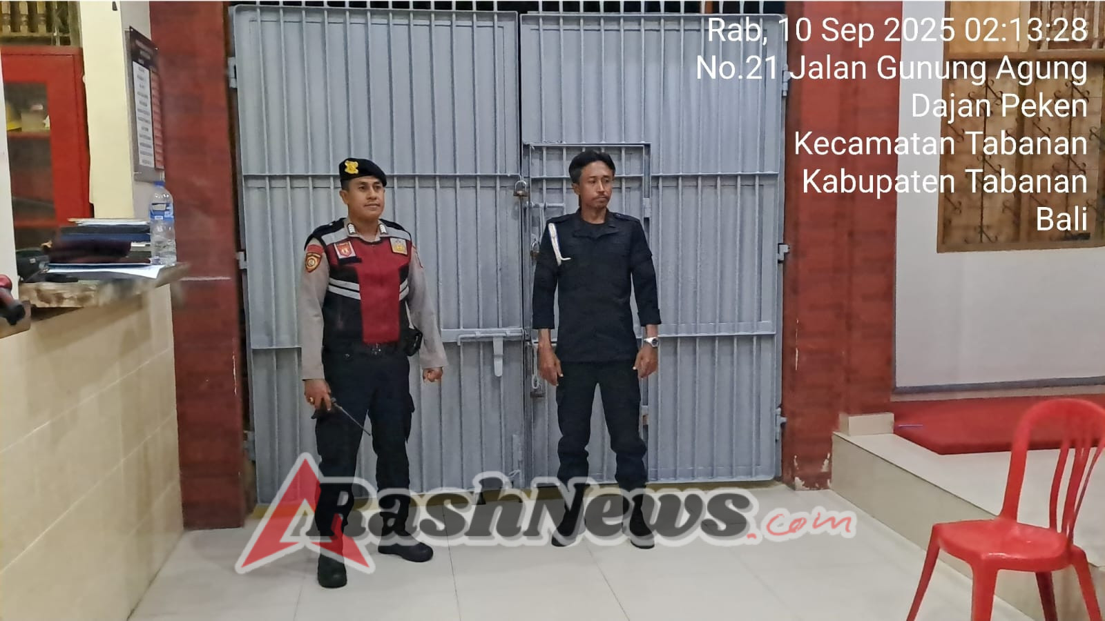 Patroli Jalan Kaki Subuh Perintis Presisi Sat Samapta Polres Tabanan Ciptakan Rasa Aman di Wilayah Kota