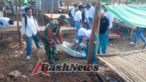 Gotong Royong HUT TNI: Pasar Induk Dompu Jadi Lebih Bersih