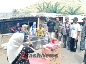 TNI dan Pemda Sumbawa Barat Bergandeng Tangan Ringankan Beban Warga Terdampak Longsor