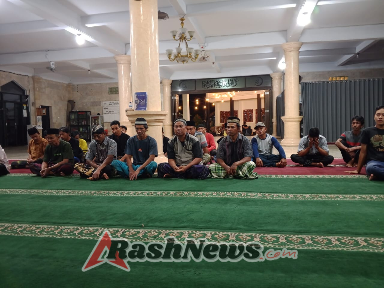 Babinsa Hadir di Tengah Warga, Sampaikan Pesan Kebersamaan