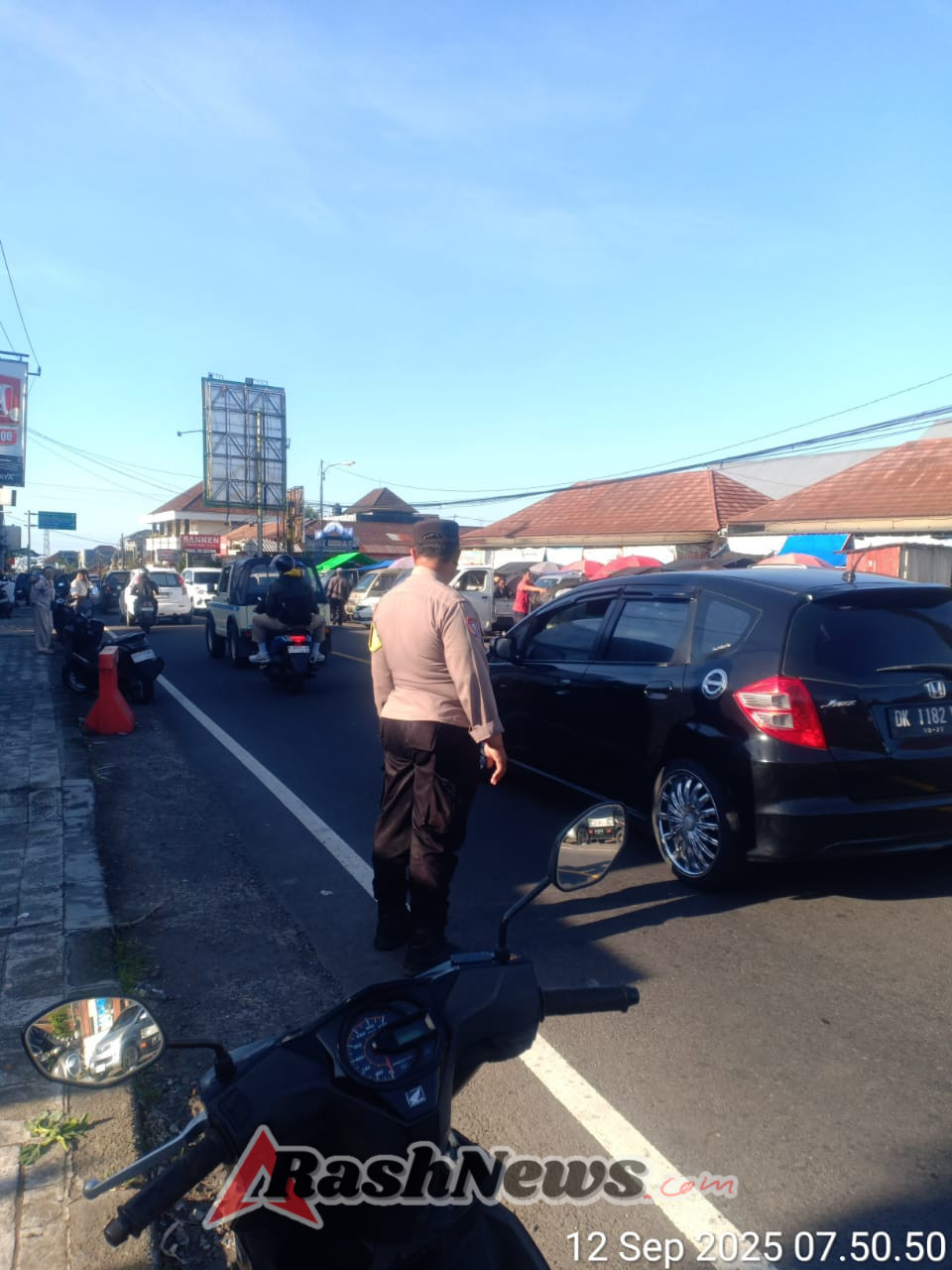 Polsek Baturiti Gelar Strong Point Pastikan Keamanan di Titik Rawan