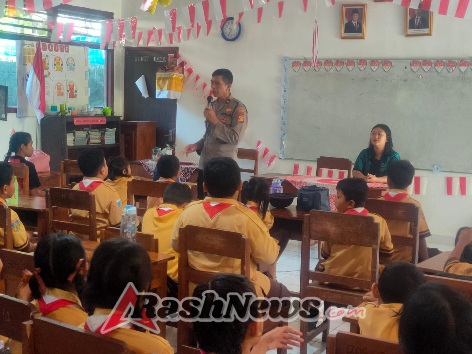 Kanit Binmas Polsek Marga Berikan Pembinaan Dan PenyuluhanTentang Anti Bulliying Di Sekolah