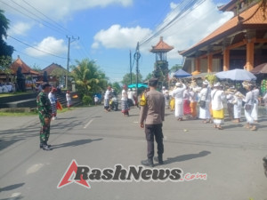 Polri Hadir di Tengah Masyarakat, Amankan Karya Maligia Punggel di Desa Siangan