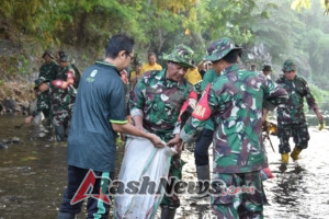 Dalam Rangka HUT ke-80 TNI, Dandim 1609/Buleleng Hadiri Gerakan Menuju Indonesia Bersih 2029 di Buleleng